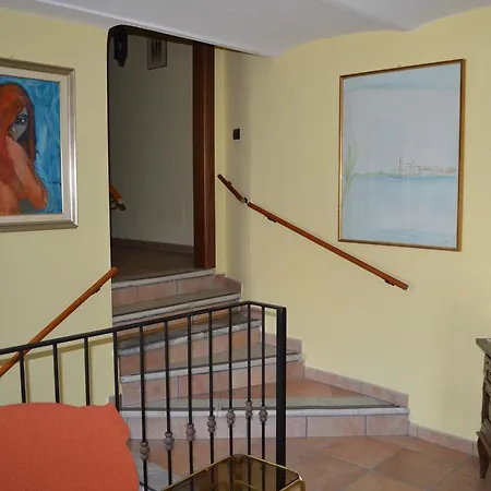 Casa de hóspedes Cascina Ricca 3*